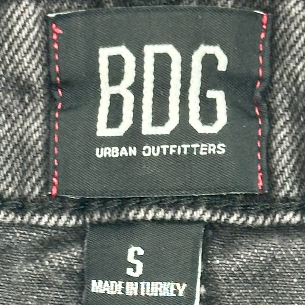 BDG Urban Outfitters Denim Jean Mini Skirt Black Wash Raw Hem - Picture 6 of 13